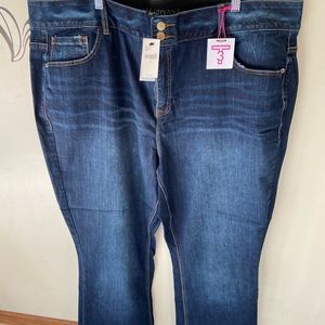 NWT Lane Bryant T3 boot cut jeans